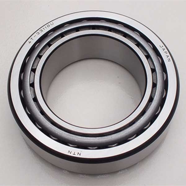 Original Japan NTN tapered roller bearing CRO-6042LL