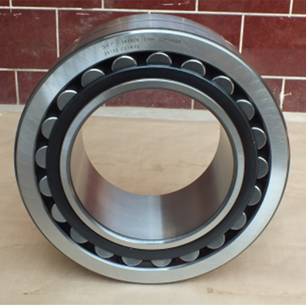 KMY supplier for double row spherical roller bearing 24126 size 130*210