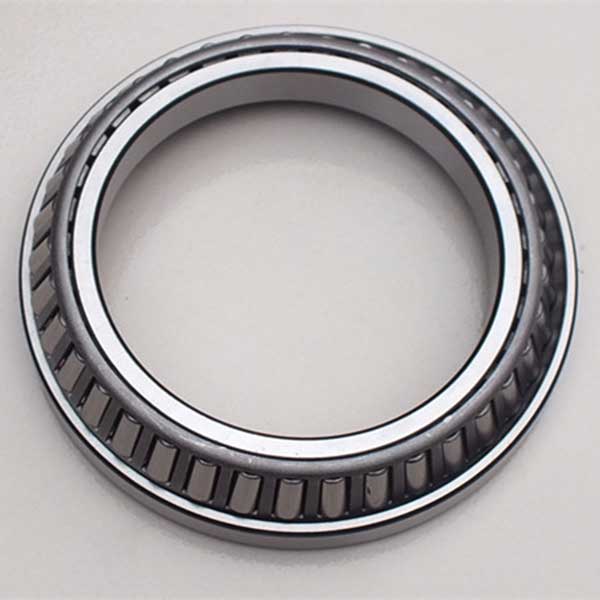 Original Japan NTN tapered roller bearing CRO-6038LL