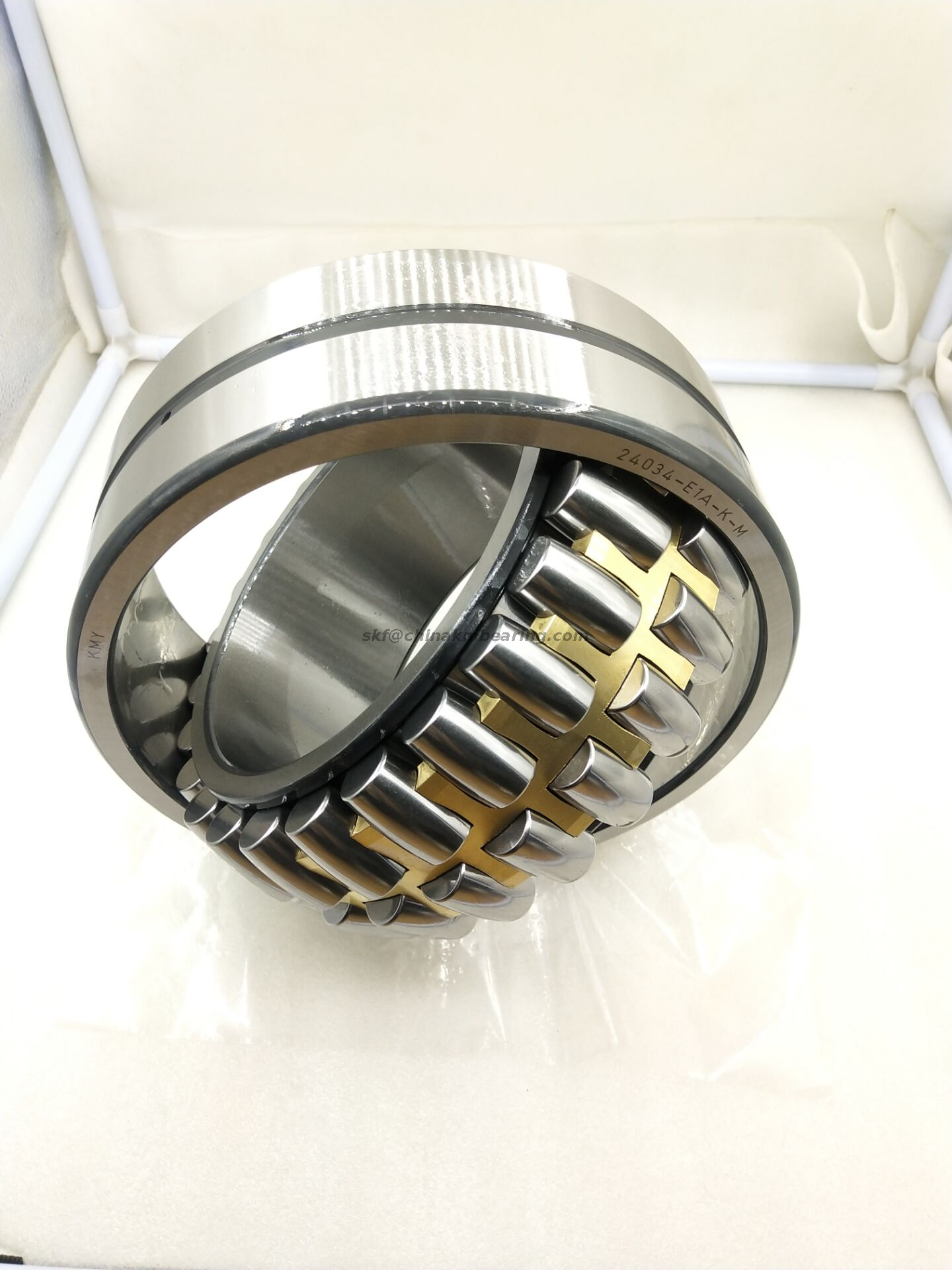 Double Row Spherical Bearing for sand blasting machines 21308